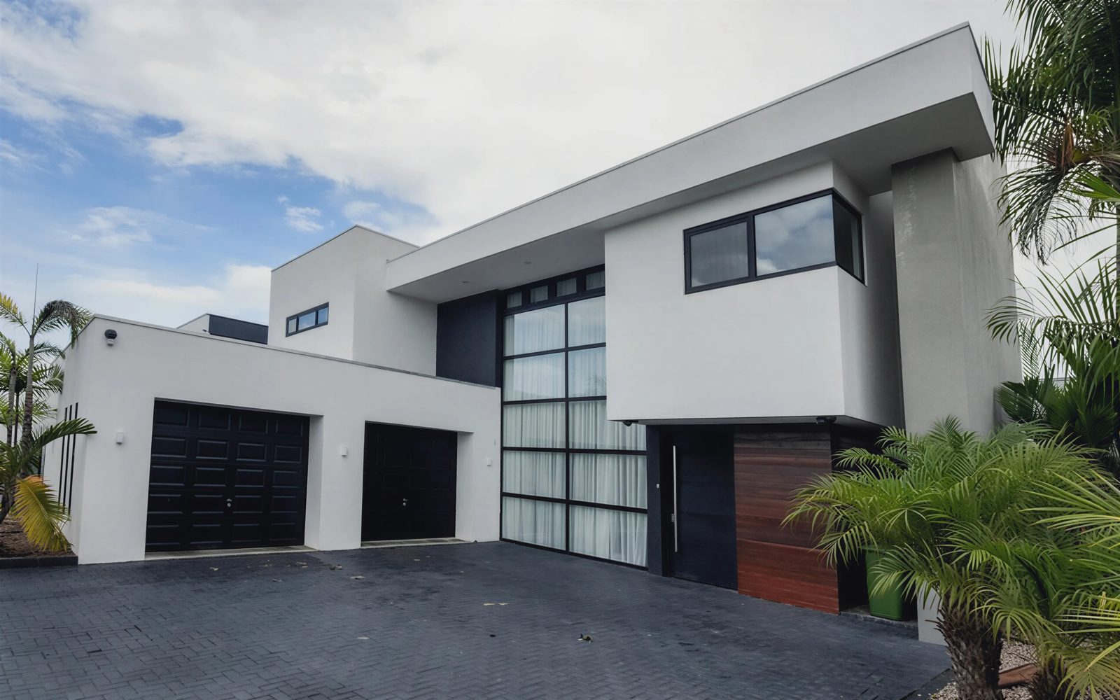 Luxe villa na oplevering